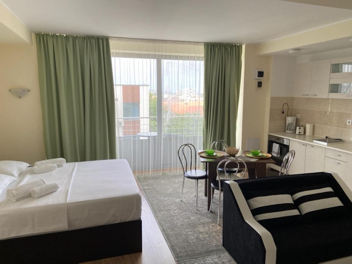 Ari Apartment Bulevardul Mamaia Констанца Екстериор снимка