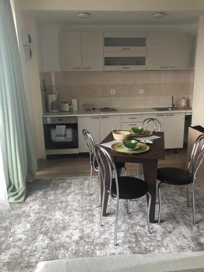Ari Apartment Bulevardul Mamaia Констанца Екстериор снимка